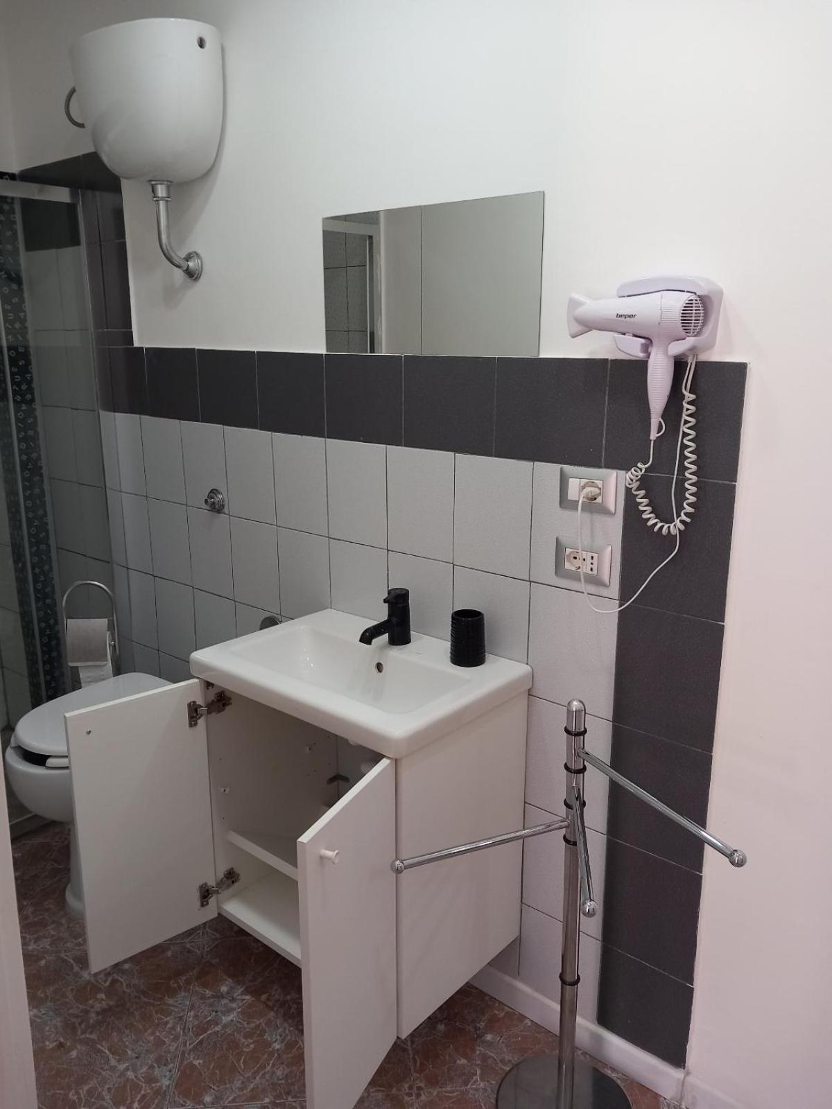 Mide Capri House Apartment Luaran gambar